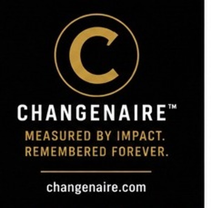 The gold Changenaire C+ emblem